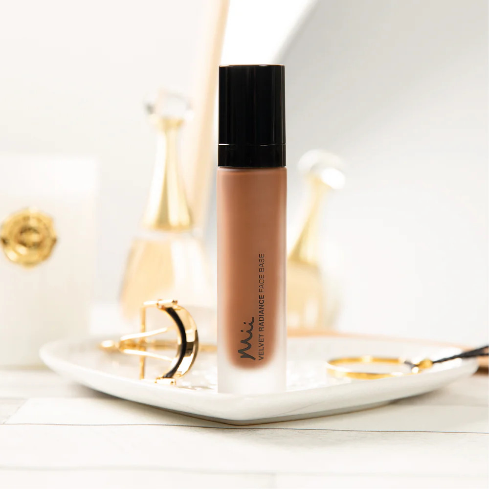 Mii Velvet Radiance Face Base