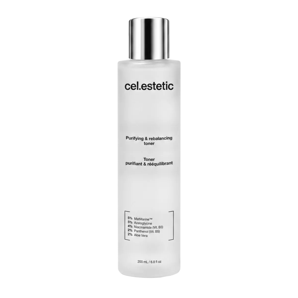 Witte flacon met zilveren dop, tekst “cel.estetic” en “Purifying & rebalancing toner” op zwarte achtergrond.